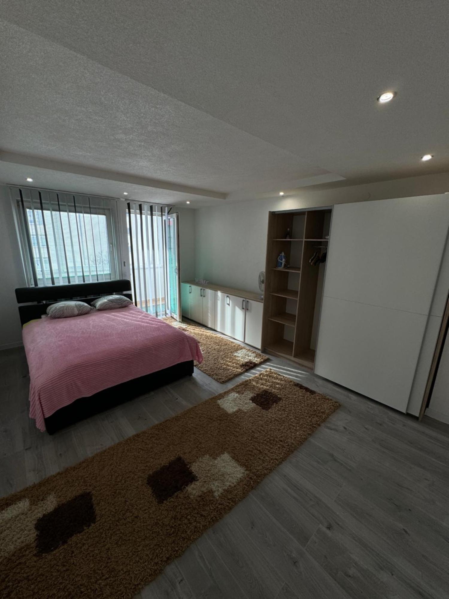 Apartment Kumalic *